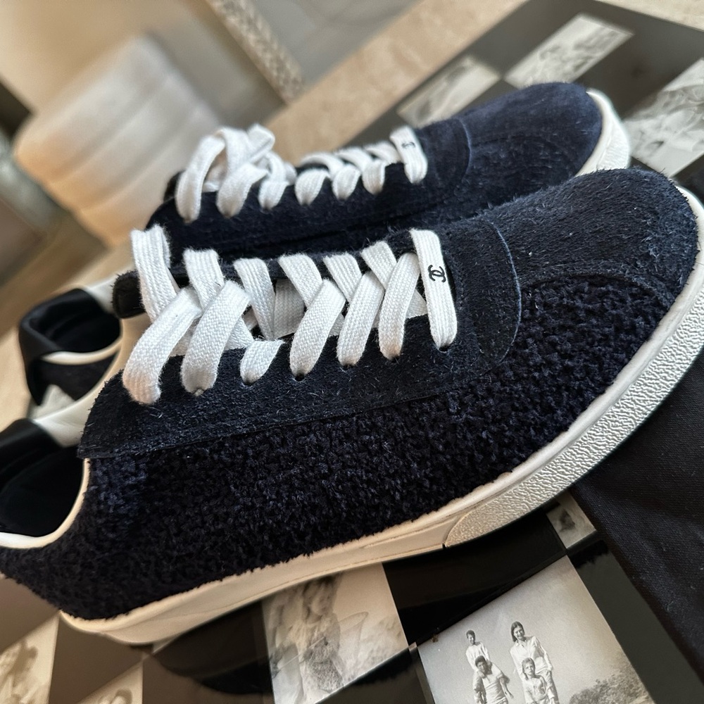Authentic CHANEL Black and White Bouclé Low-Top Sneakers